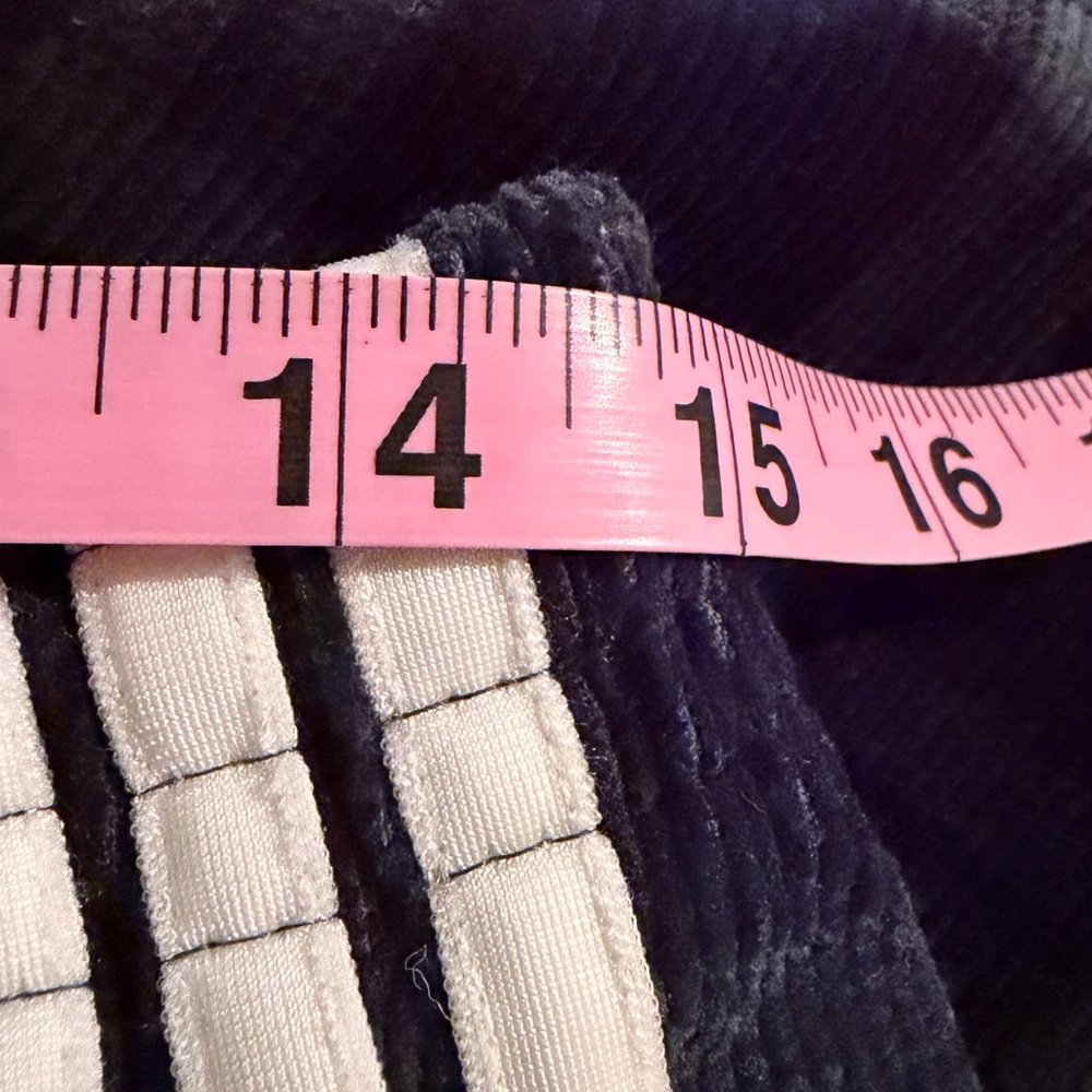 Adidas Women's Green and Navy Plaid Bomber Jacket, pants and hat. - Picture 5 of 6